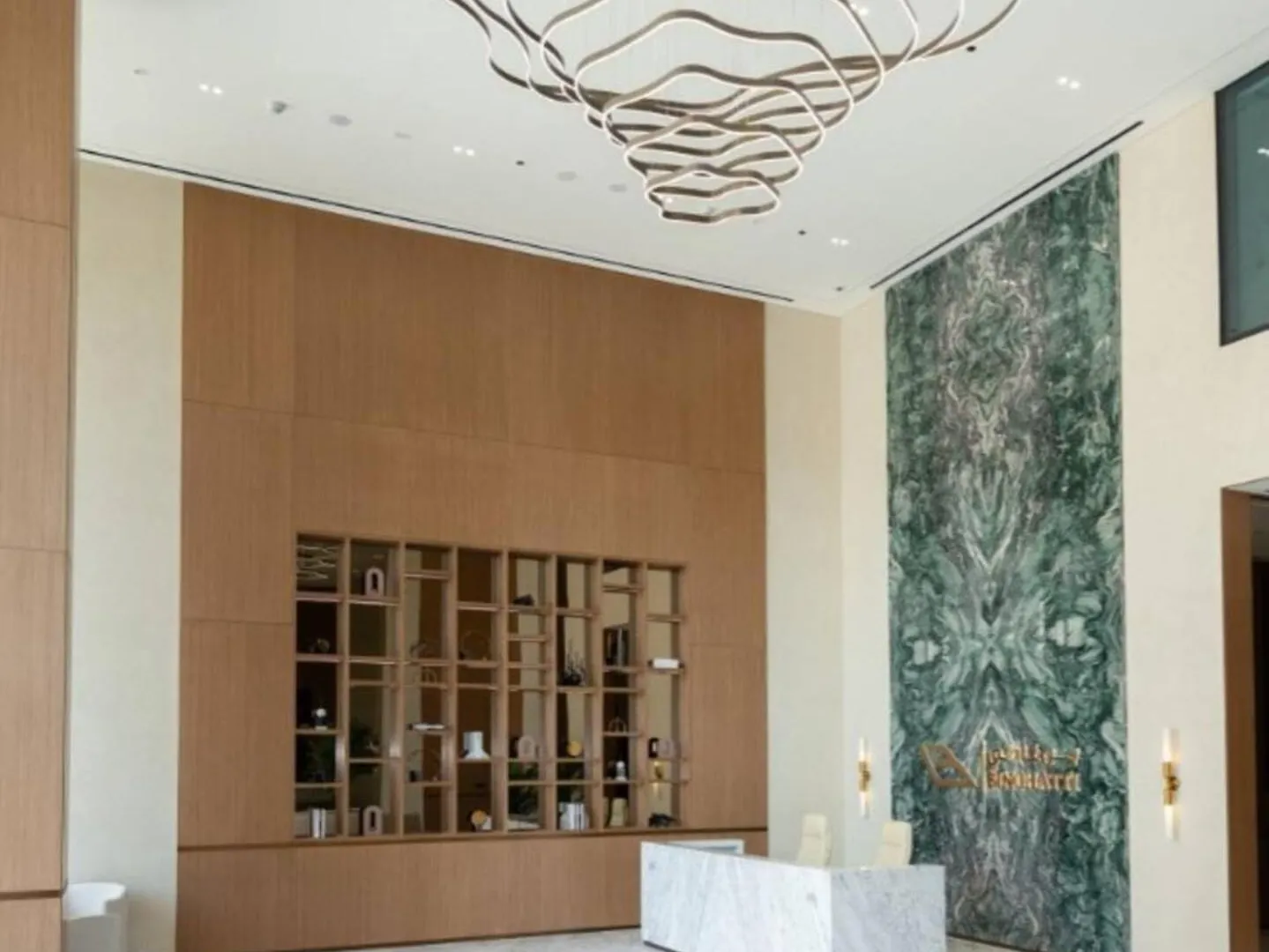Apartment Modern 1-Bedroom Haven With Soothing Interiors Dubai